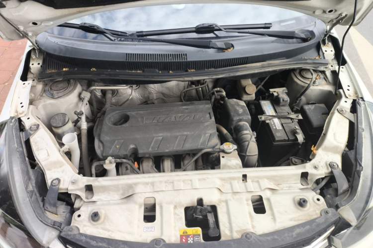 Used Haval H1 2016 Red Label 1.5L Manual Comfort Edition Engine Bay