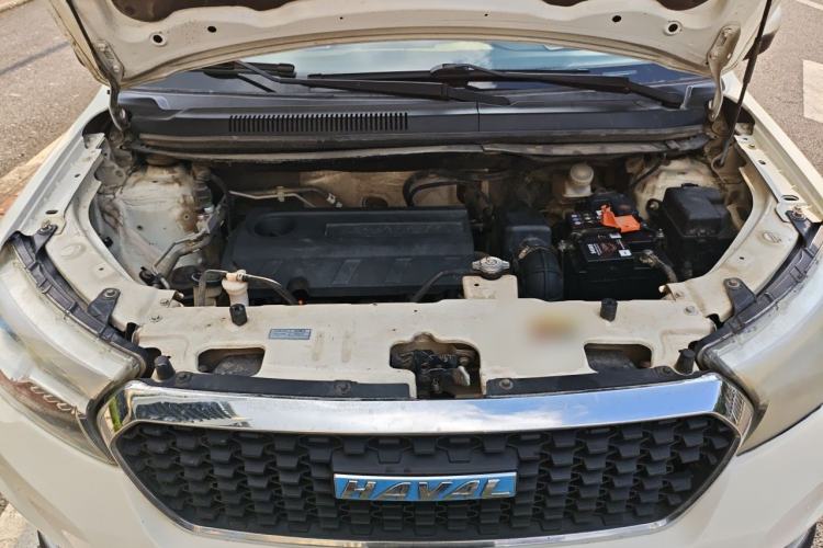 Used Haval H1 2016 Revised Version Blue Badge 1.5L Manual Luxury Edition Engine Bay