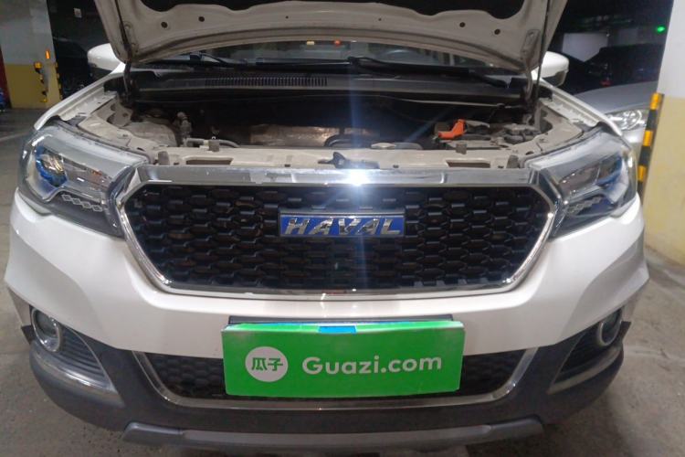 Used Haval H1 2016 Revised Version Blue Badge 1.5L AMT Luxury Edition Engine Bay