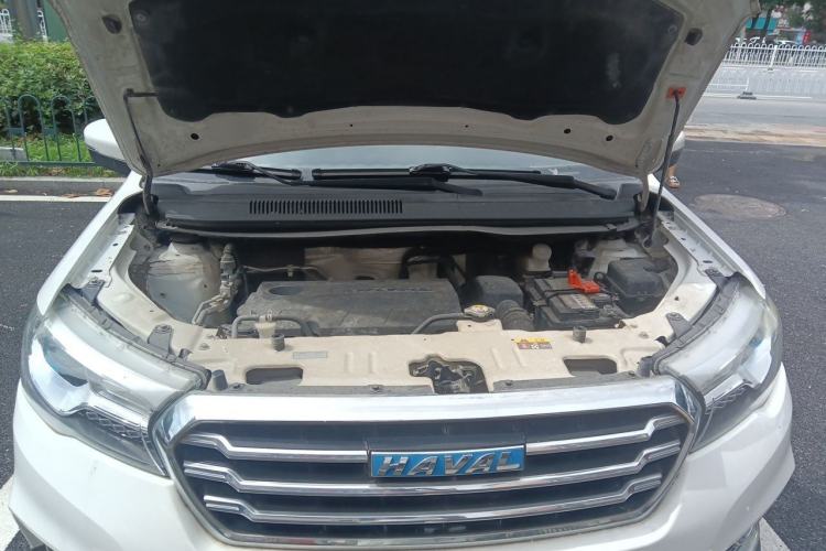 Used Haval H1 2016 Blue Label 1.5L Manual Luxury Model Engine Bay