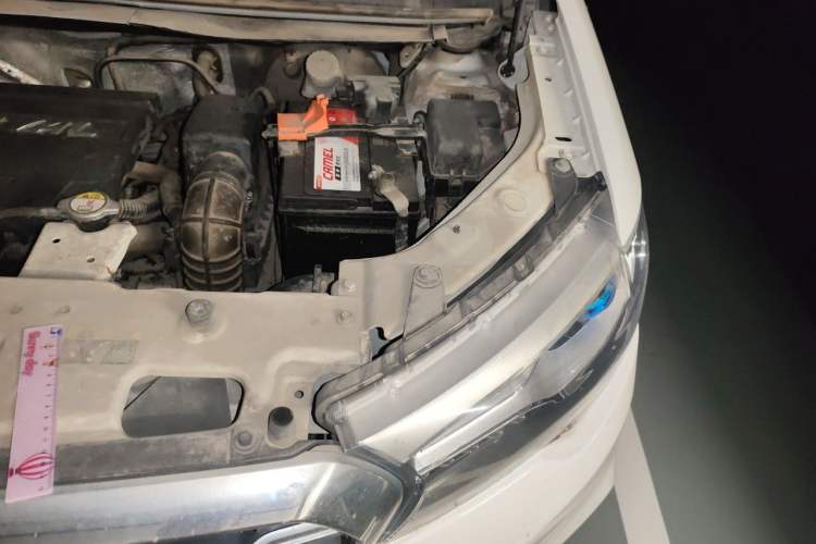 Used Haval H1 2016 Blue Label 1.5L AMT Luxury Model Engine Bay Left