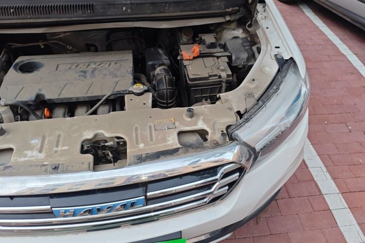 Used Haval H1 2016 Blue Label 1.5L AMT Urban Model Engine Bay Left