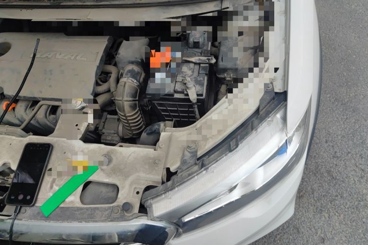 Used Haval H1 2016 Blue Label 1.5L AMT Luxury Model Engine Bay Left