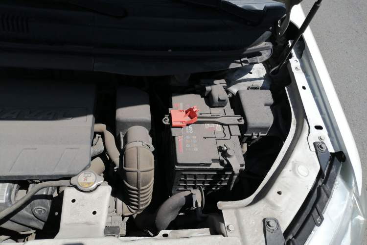 Used Haval H1 2016 Revised Version Blue Badge 1.5L AMT Comfort Edition Engine Bay Left