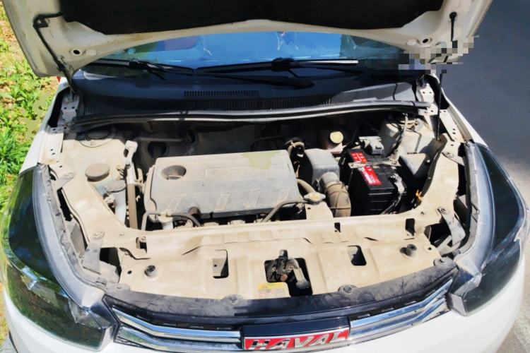 Used Haval H1 2016 Red Label 1.5L Manual Luxury Model Engine Bay
