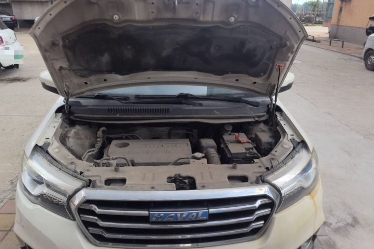 Used Haval H1 2016 Blue Label 1.5L Manual Urban Model Engine Bay