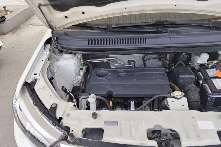 Used Haval H1 2016 Revised Version Blue Badge 1.5L Manual Luxury Edition Engine Bay Right