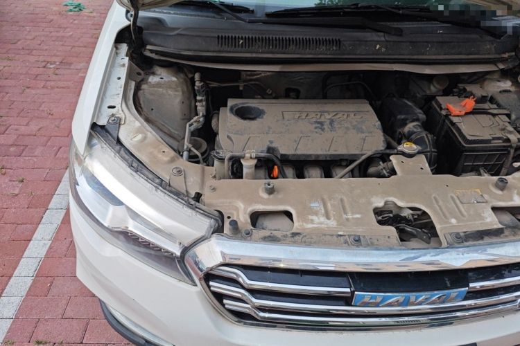Used Haval H1 2016 Blue Label 1.5L AMT Urban Model Engine Bay Right