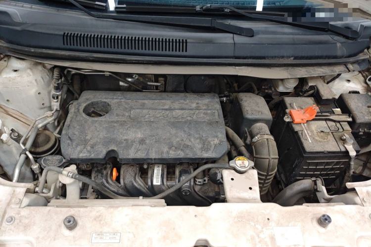 Used Haval H1 2016 Revised Version Blue Badge 1.5L AMT Luxury Edition Engine Bay