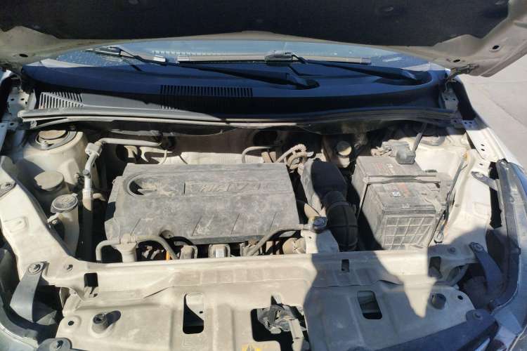 Used Haval H1 2016 Red Label 1.5L AMT Comfort Model Engine Bay
