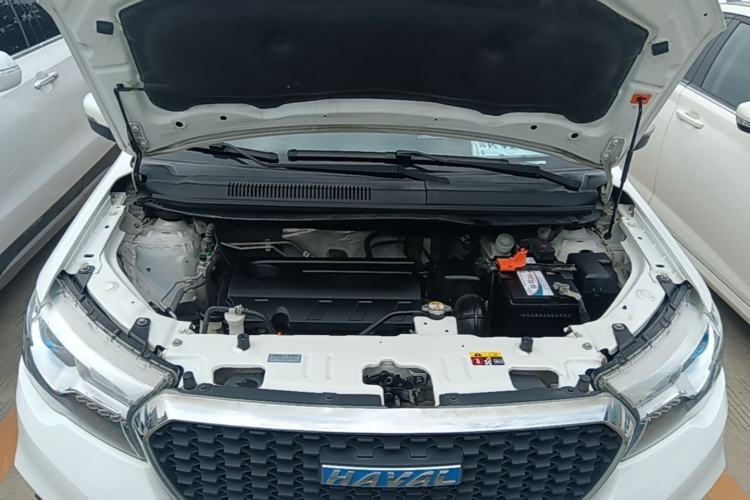 Used Haval H1 2016 Revised Version Blue Badge 1.5L AMT Luxury Edition Engine Bay