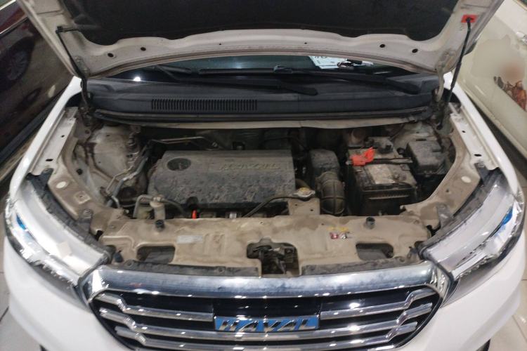 Used Haval H1 2016 Blue Label 1.5L AMT Urban Model Engine Bay
