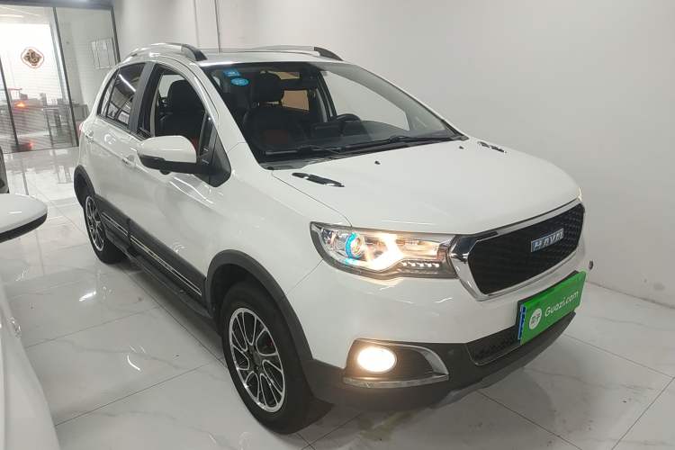 Used Haval H1 2016 Revised Version Blue Badge 1.5L AMT Luxury Edition Exterior 1