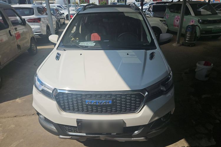 Used Haval H1 2016 Revised Version Blue Badge 1.5L AMT Luxury Edition Exterior 1