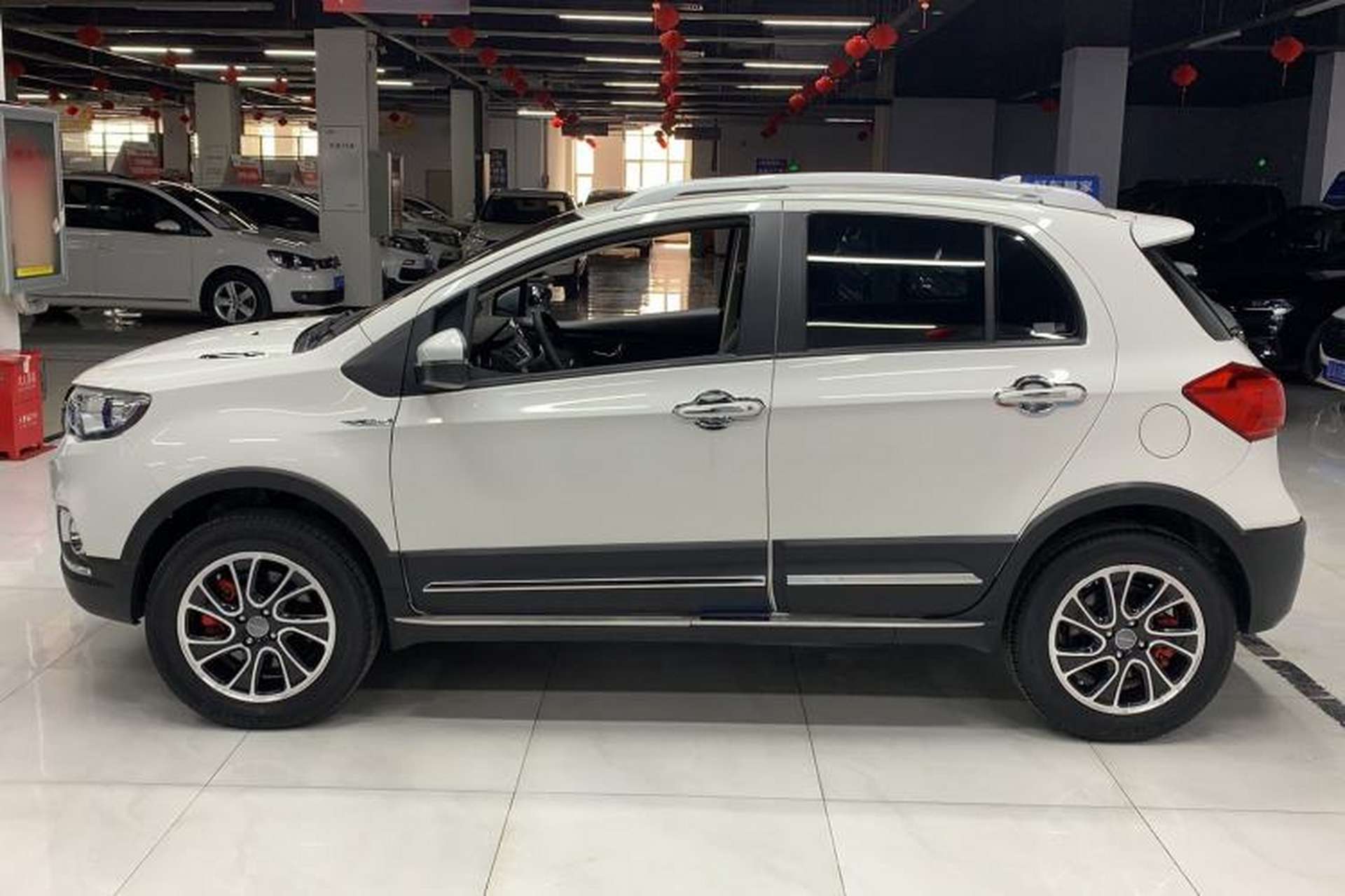 Used Haval H1 2016 Revised Version Blue Badge 1.5L Manual Luxury Edition Exterior 2