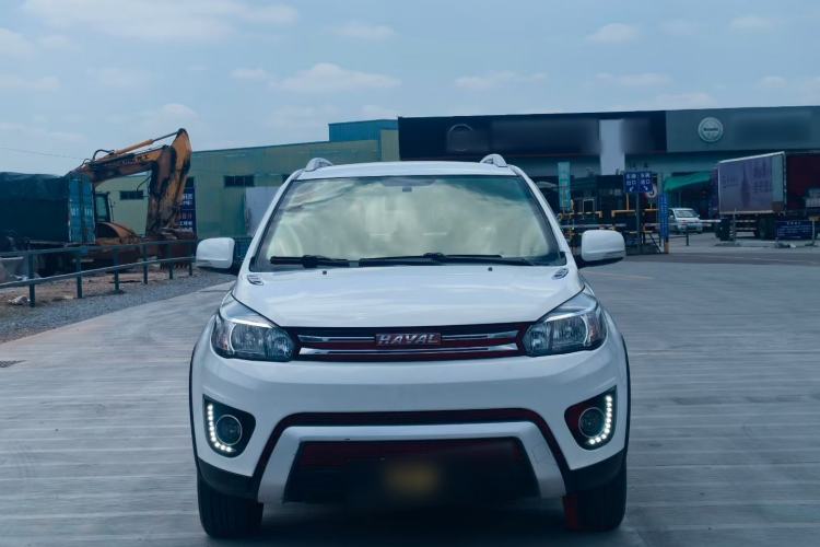 Used Haval H1 2016 Red Label 1.5L Manual Luxury Model Exterior 5
