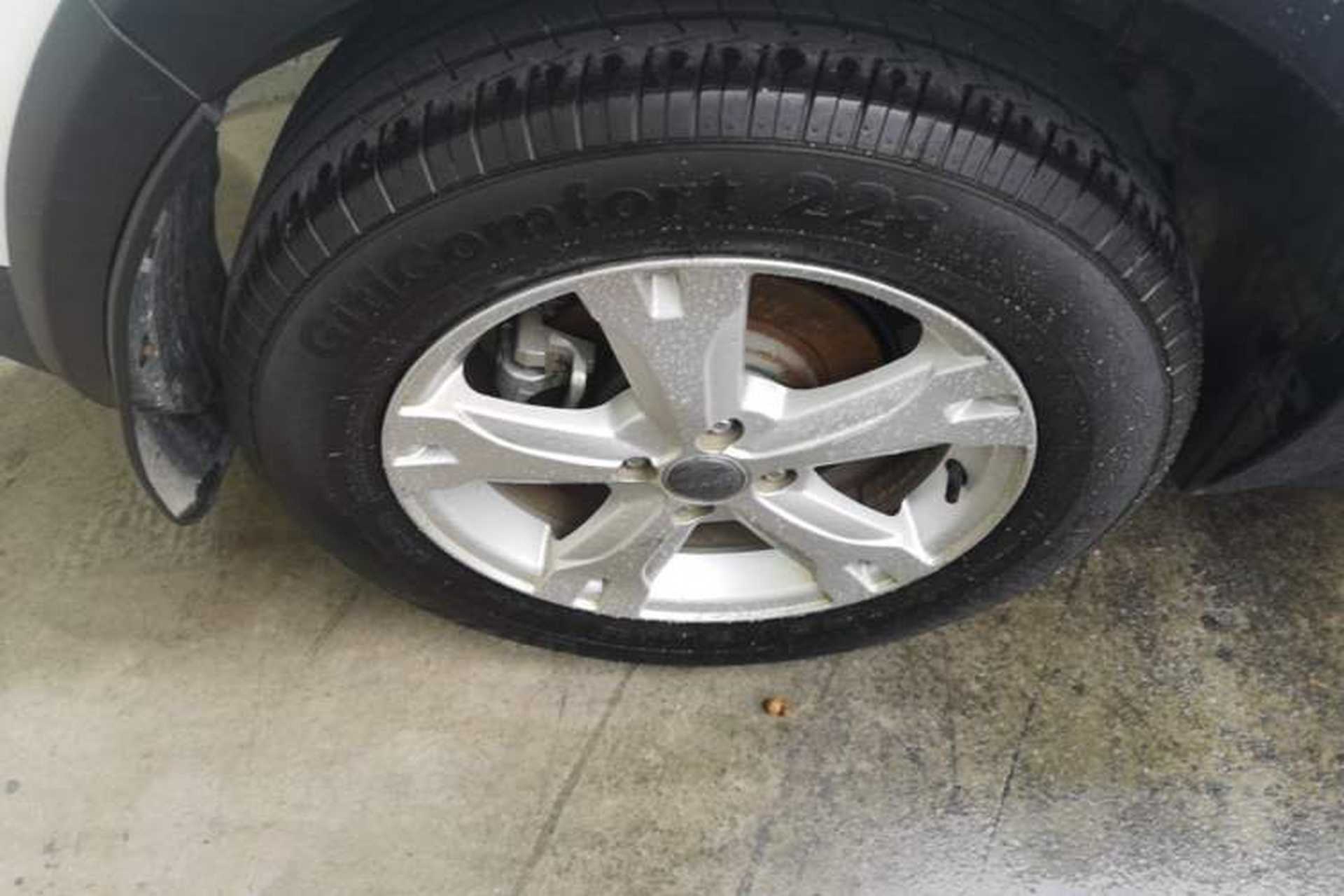 Used Haval H1 2016 Red Label 1.5L Manual Luxury Model Exterior 5