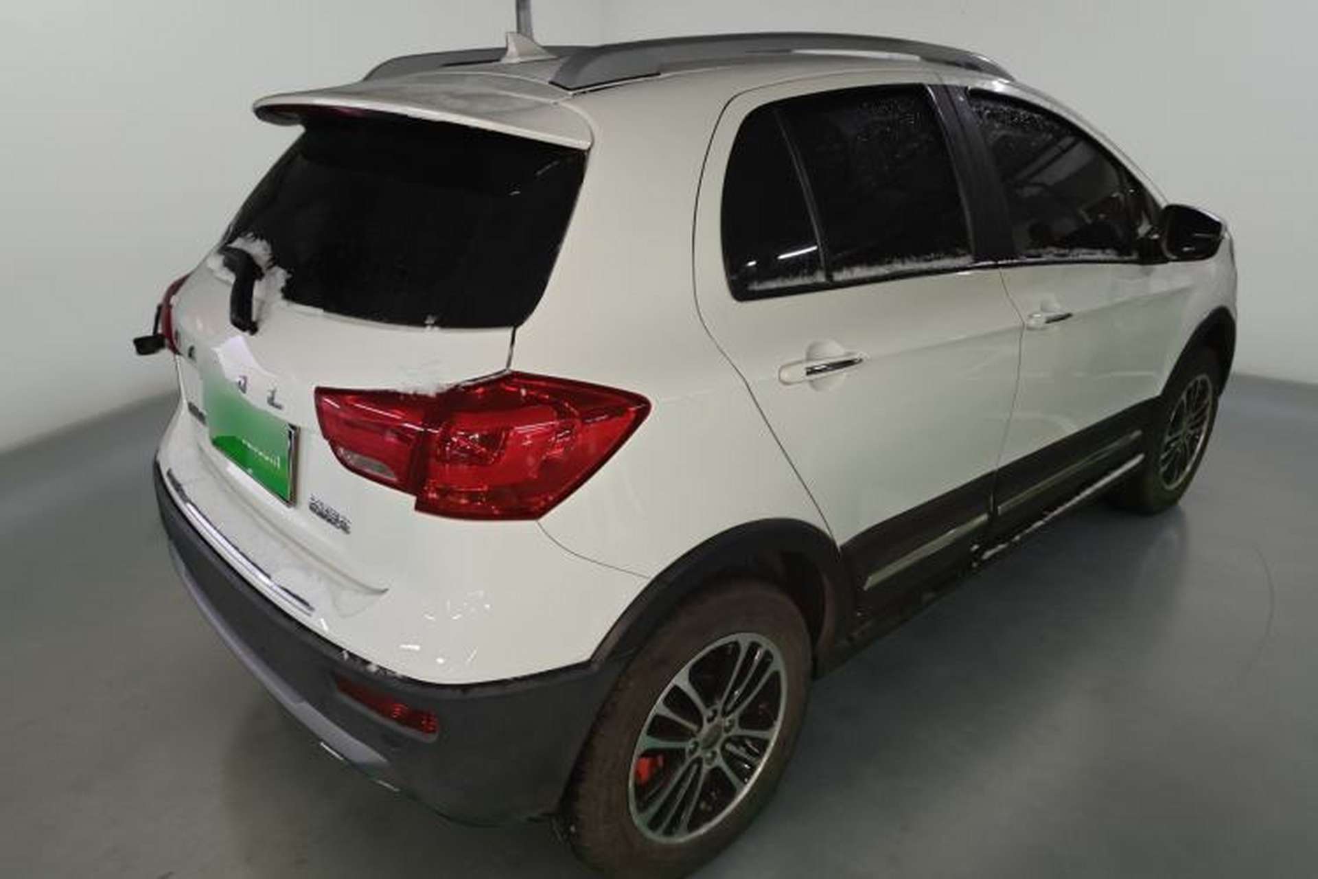 Used Haval H1 2016 Revised Version Blue Badge 1.5L Manual Comfort Edition Exterior 5
