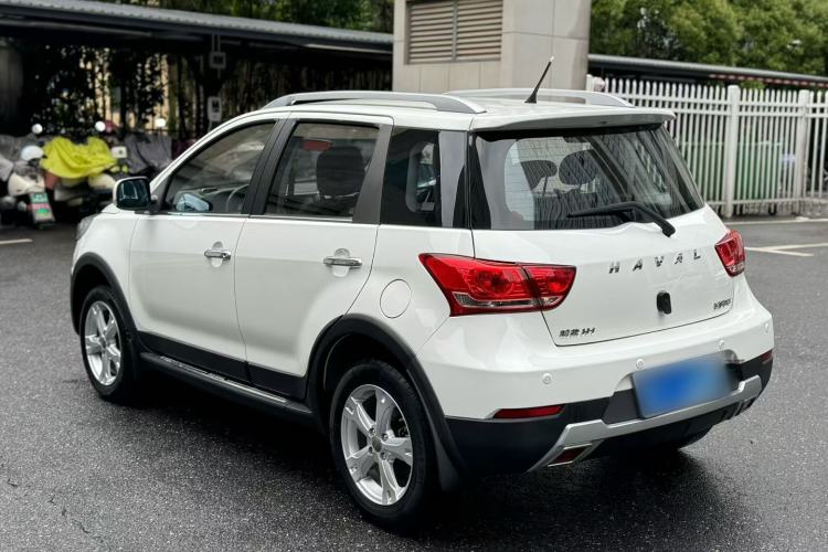 Used Haval H1 2016 Red-Label 1.5L AMT Luxury Model Exterior 6