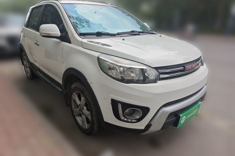 Used Haval H1 2016 Red-Label 1.5L AMT Luxury Model Front Right 45 Deg