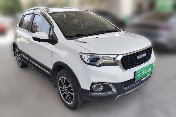 Used Haval H1 2016 Revised Version Blue Badge 1.5L Manual Luxury Edition Front Right 45 Deg