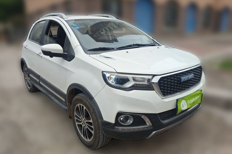 Used Haval H1 2016 Revised Version Blue Badge 1.5L AMT Luxury Edition Front Right 45 Deg