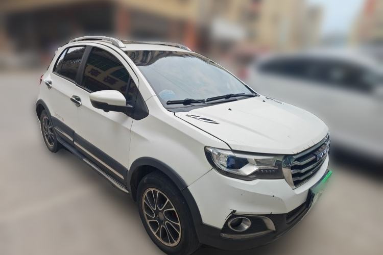 Used Haval H1 2016 Revised Version Blue Badge 1.5L AMT Luxury Edition Front Right 45 Deg