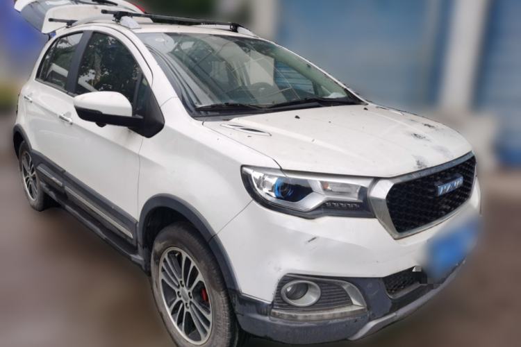 Used Haval H1 2016 Revised Version Blue Badge 1.5L Manual Luxury Edition Front Right 45 Deg