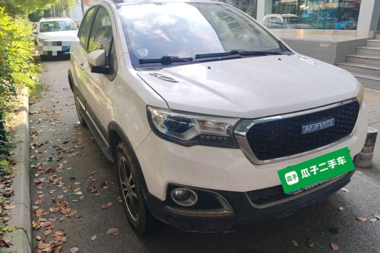 Used Haval H1 2016 Revised Version Blue Badge 1.5L AMT Luxury Edition Front Right 45 Deg