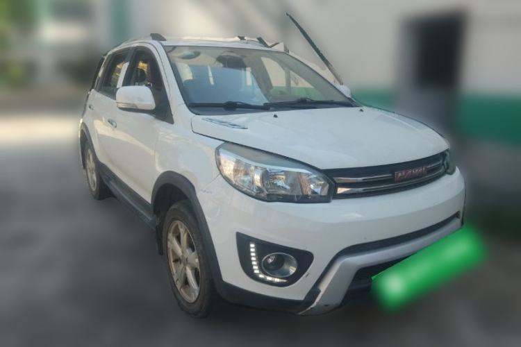 Used Haval H1 2016 Red Label 1.5L Manual Luxury Model Front Right 45 Deg