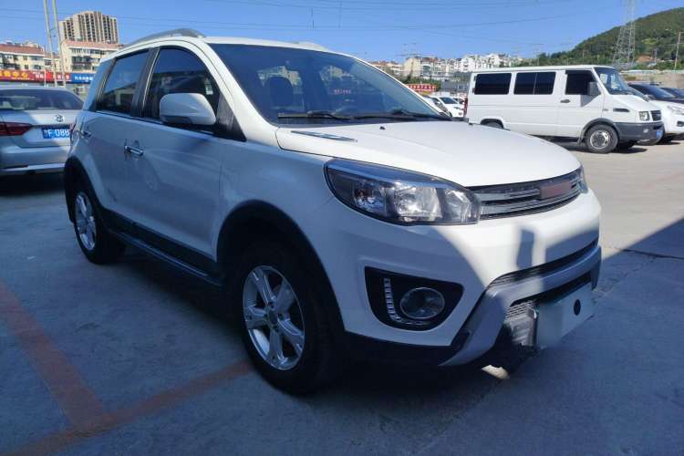 Used Haval H1 2016 Red Label 1.5L AMT Comfort Model Front Right 45 Deg