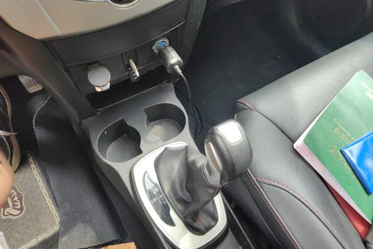 Used Haval H1 2016 Red-Label 1.5L AMT Luxury Model Gear Lever