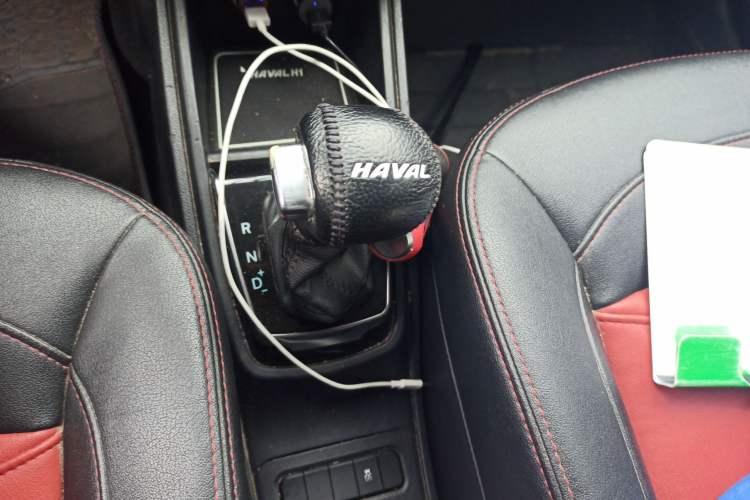 Used Haval H1 2016 Revised Version Blue Badge 1.5L AMT Comfort Edition Gear Lever