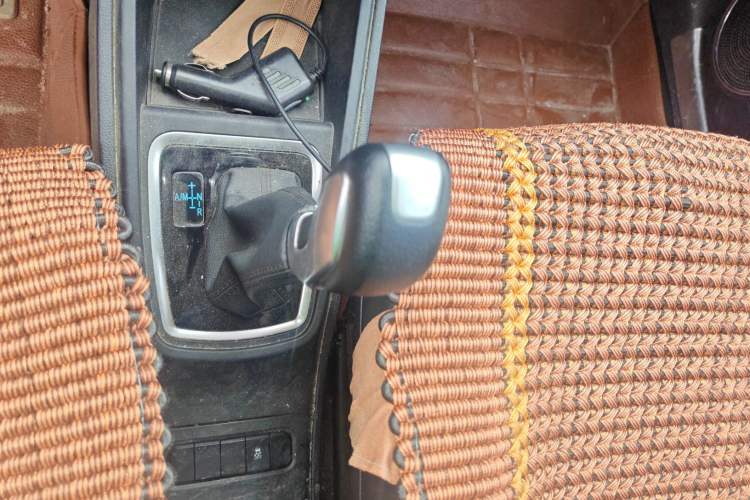 Used Haval H1 2016 Blue Label 1.5L AMT Luxury Model Gear Lever