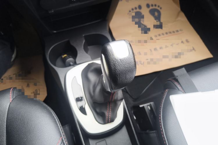 Used Haval H1 2016 Red-Label 1.5L AMT Luxury Model Gear Lever