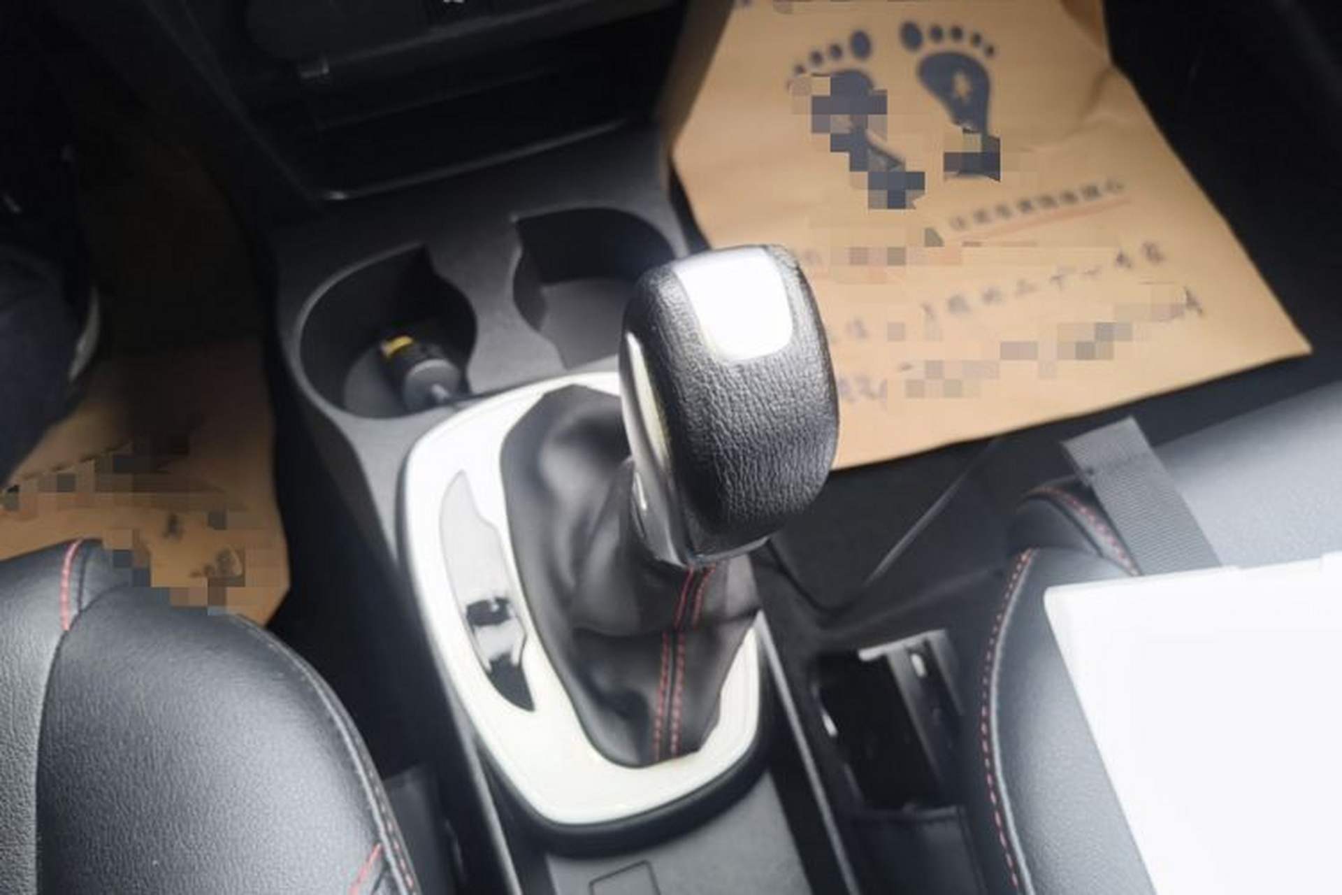 Used Haval H1 2016 Red-Label 1.5L AMT Luxury Model Gear Lever