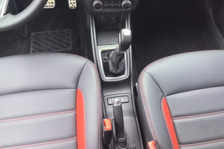 Used Haval H1 2016 Blue Label 1.5L AMT Luxury Model Gear Lever