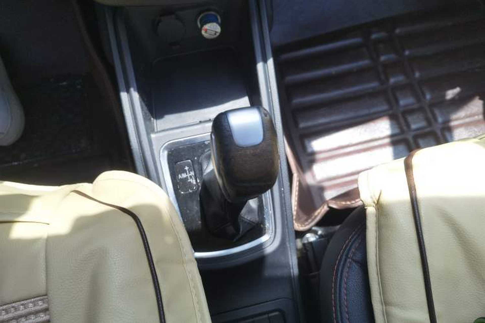Used Haval H1 2016 Blue Label 1.5L AMT Luxury Model Gear Lever