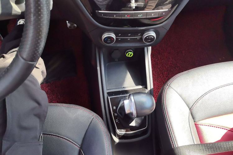 Used Haval H1 2016 Blue Label 1.5L AMT Luxury Model Gear Lever