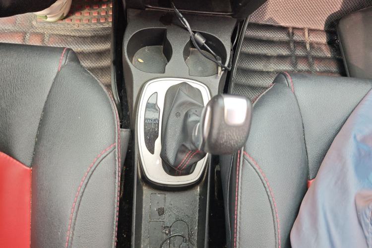Used Haval H1 2016 Red-Label 1.5L AMT Luxury Model Gear Lever