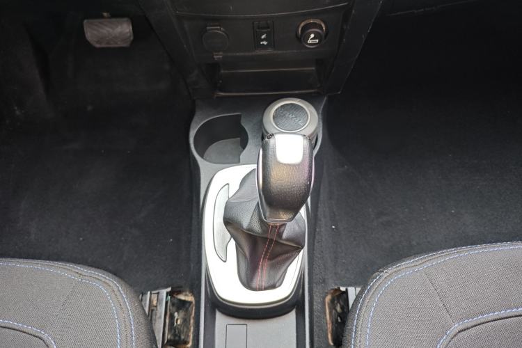 Used Haval H1 2016 Red Label 1.5L AMT Comfort Model Gear Lever