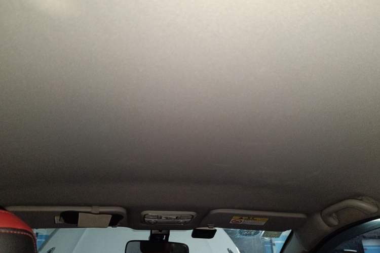 Used Haval H1 2016 Red-Label 1.5L AMT Luxury Model Headliner