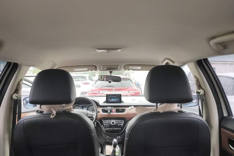 Used Haval H1 2016 Blue Label 1.5L AMT Luxury Model Headliner