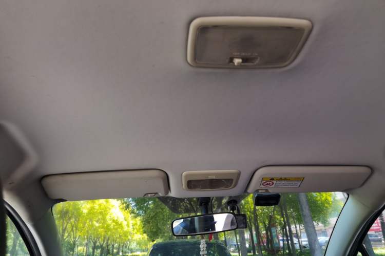 Used Haval H1 2016 Revised Version Blue Badge 1.5L Manual Comfort Edition Headliner