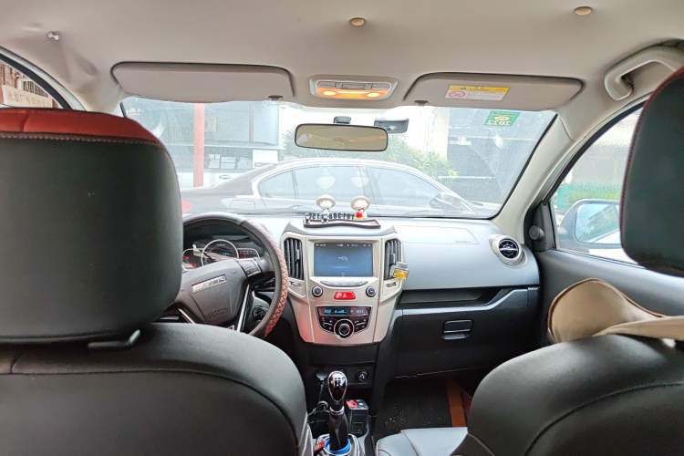 Used Haval H1 2016 Red Label 1.5L Manual Luxury Model Headliner