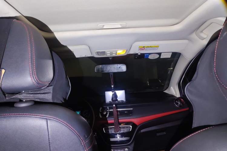 Used Haval H1 2016 Revised Version Blue Badge 1.5L AMT Luxury Edition Headliner