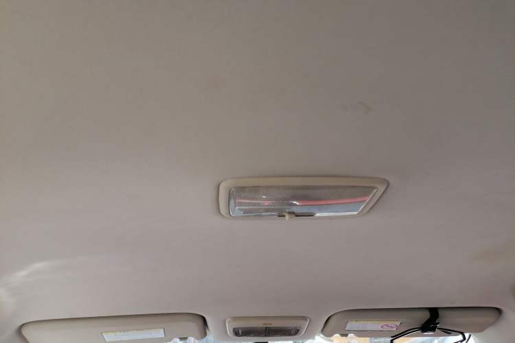 Used Haval H1 2016 Revised Version Blue Badge 1.5L AMT Comfort Edition Headliner