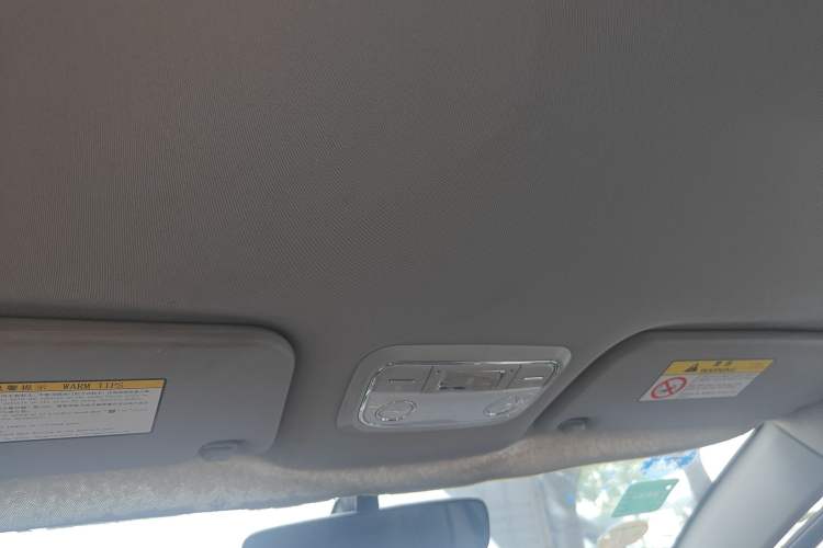 Used Haval H1 2016 Red Label 1.5L AMT Comfort Model Headliner