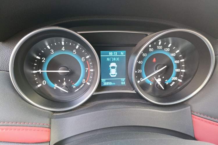 Used Haval H1 2016 Revised Version Blue Badge 1.5L AMT Luxury Edition Instrument Cluster