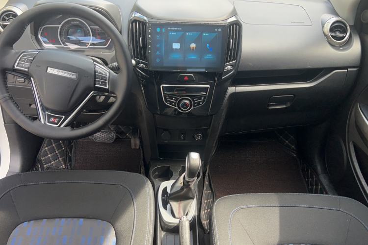 Used Haval H1 2016 Red Label 1.5L AMT Comfort Model Interior 5